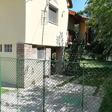 Tiszavirag Vendeghaz *