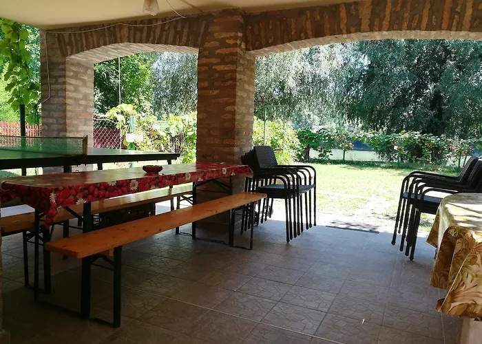 Tiszavirag Vendeghaz *